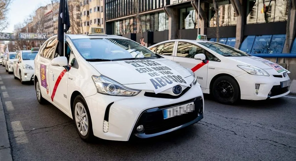 huelga taxistas madrid licencias cabify