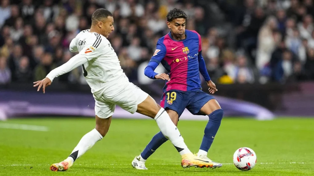 El abuso de 'El Clásico': Ver en casa el Barcelona-Real Madrid cuesta cuatro veces más 2 Ver 'El Clásico' Barcelona - Real Madrid solo contratando un operador (Orange o Movistar)