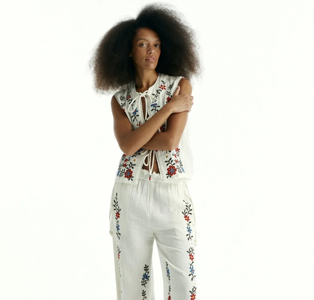 Sfera: Una colección pensada para brillar desde la playa hasta la ciudad