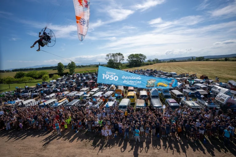 El carismático Bulli celebra sus 75 años de historia en la FurgoVolkswagen