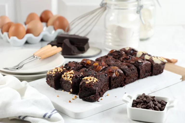 Descubre el secreto para un brownie de chocolate sin azúcar ni gluten perfecto en 10 minutos que parece de pastelería