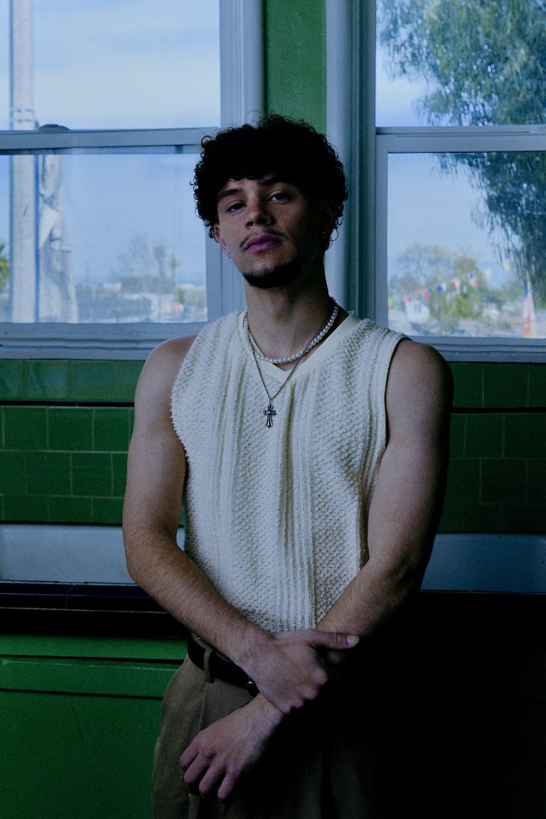 Yuma presenta "Mentiras": su apuesta más comercial y melódica, producida por Andrahpr