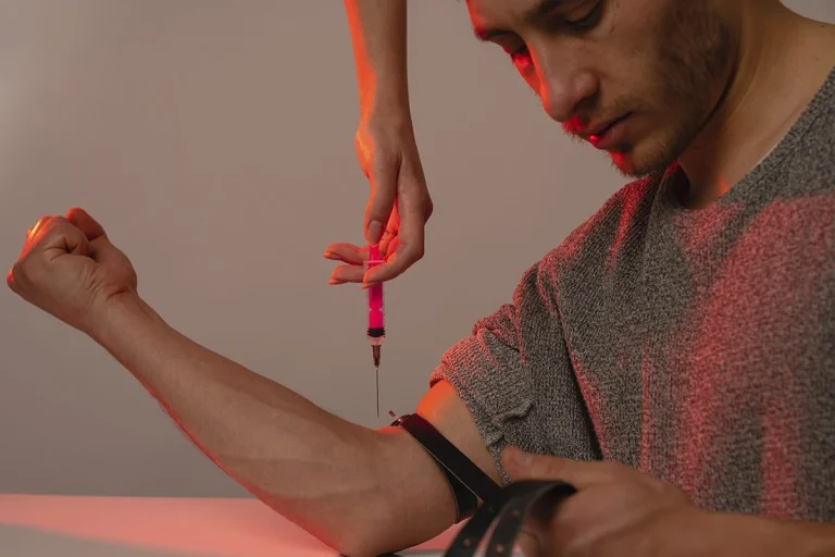 ADAM, el nuevo anticonceptivo masculino inyectable y reversible