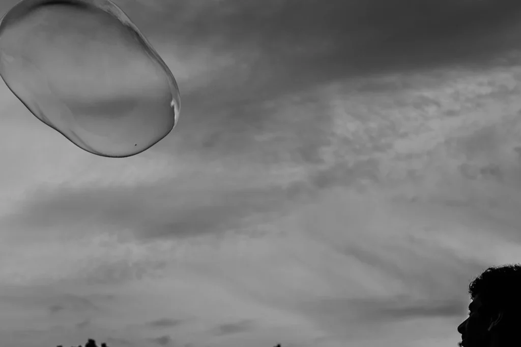 AVISTAMIENTOS DE ANILLOS NEGROS EN EEUU Y RUSIA