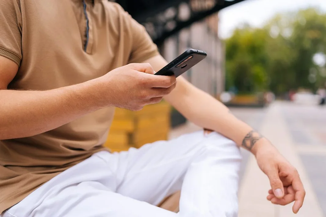 CÓMO FUNCIONA ESTE TIMO DE WHATSAPP