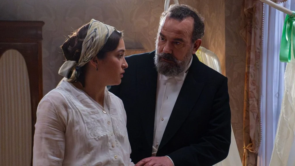 Catalina, en alerta por Eugenia en 'La Promesa' 