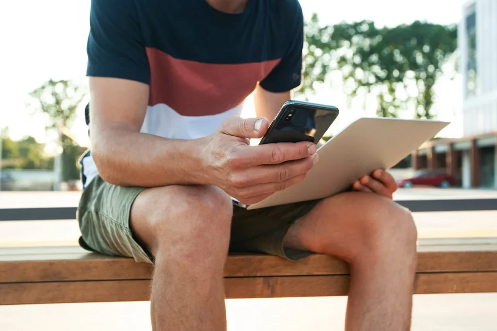 EL ESTAFADOR SE APROVECHA PARA COMETER LA ESTAFA POR WHATSAPP