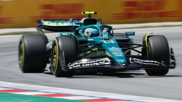 El aviso letal de Fernando Alonso tras sumar sus primeros puntos en Montmeló