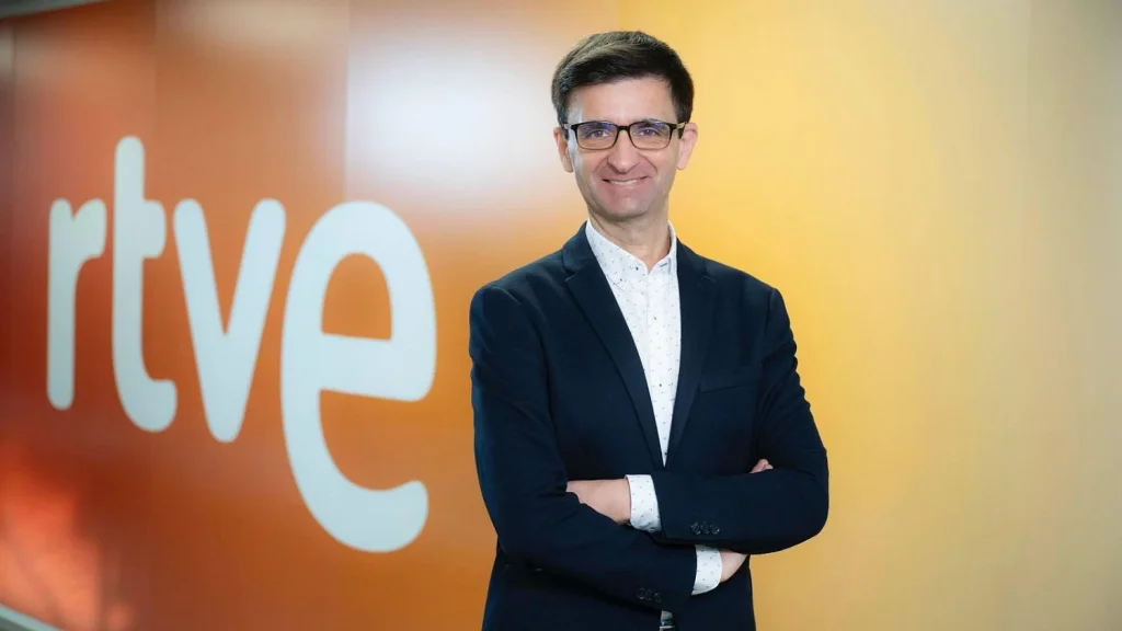 El comentarista recibió el apoyo inmediato desde la dirección de RTVE