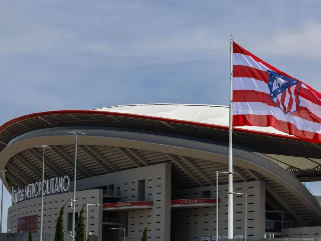 El escudo del  Atlético de Madrid nació entre calles