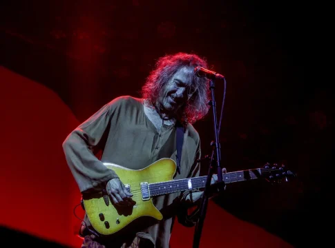 El cantante Roberto Iniesta, 'Robe', durante un concierto en el Auditorio Miguel Ríos. Fuente: Agencias