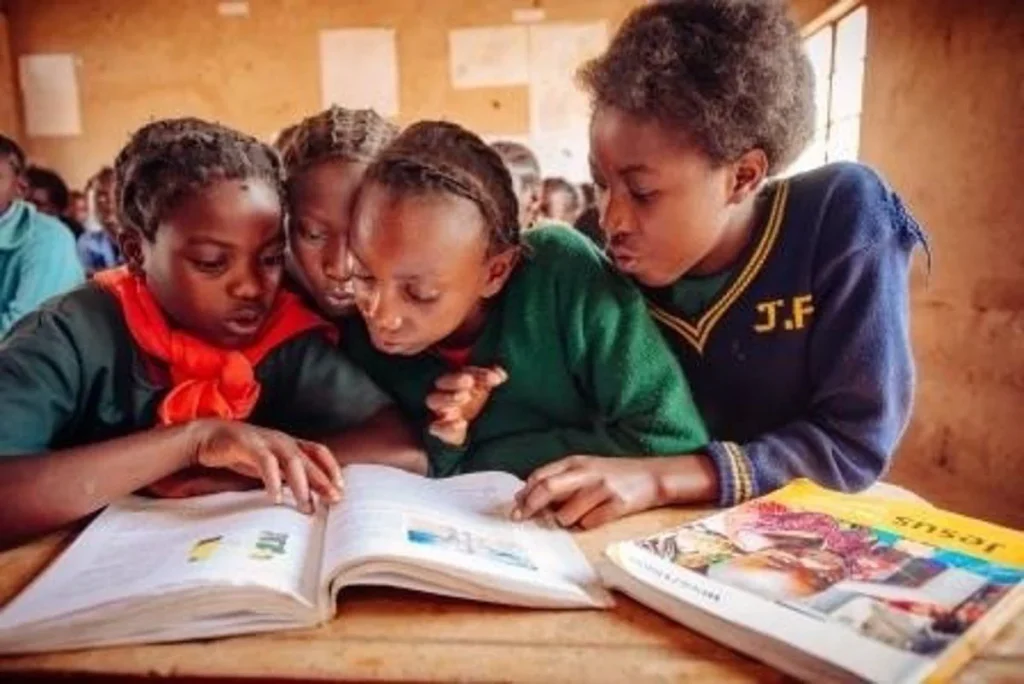 Ficción adulta e infantil: los géneros que tiran del carro