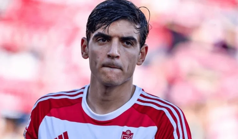 Gonzalo Villar se va del Granada CF