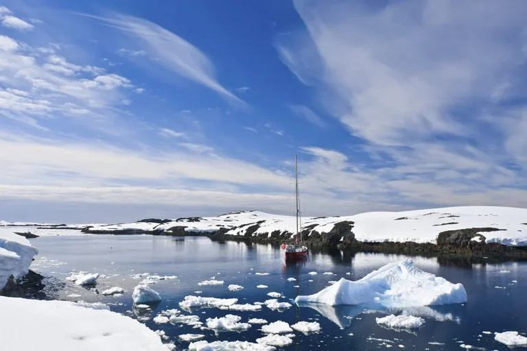Hallan un mundo perdido de 34 millones de años enterrado bajo el hielo antártico
