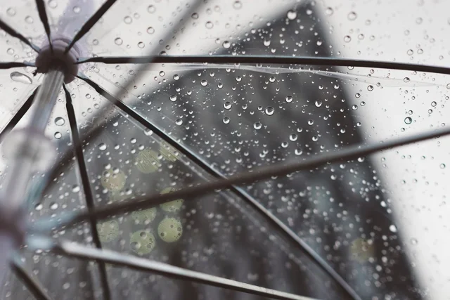 El temporal atlántico trae lluvias y alertas de la AEMET, con especial atención a Galicia