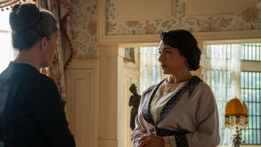 La planta de servicio, en pie de guerra con Curro y Ángela bajo amenaza