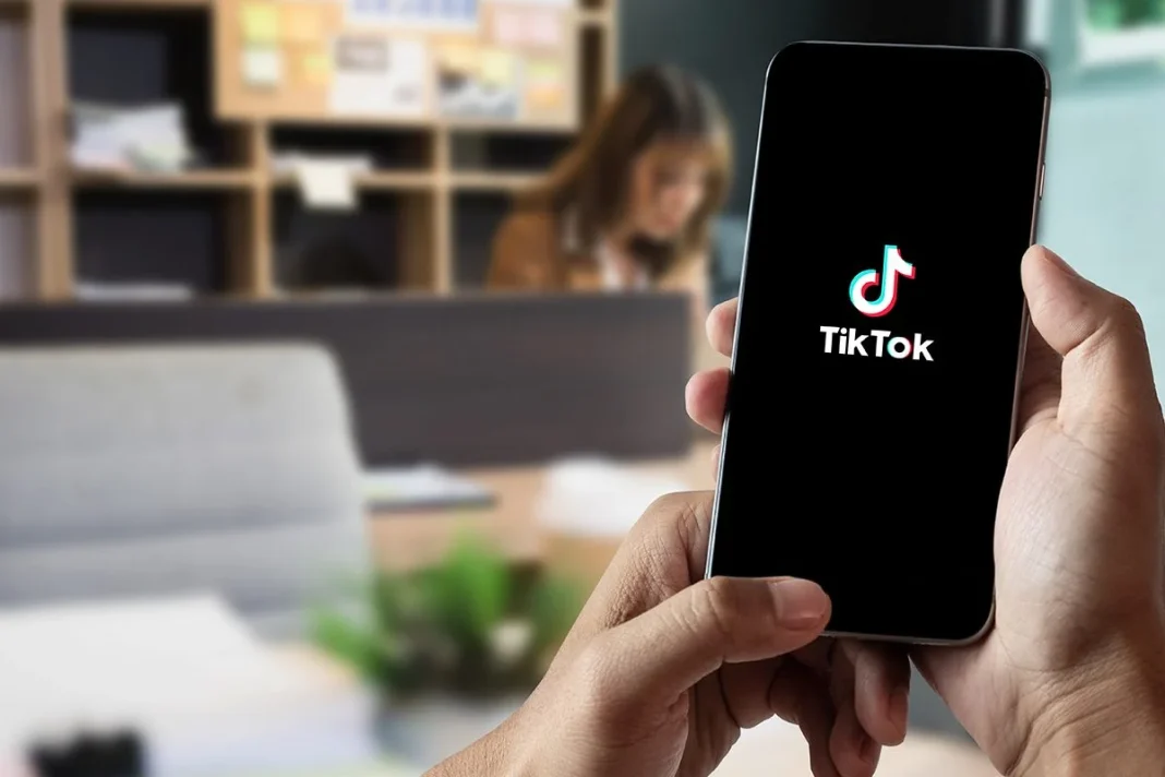 MAYOR SEGURIDAD PARA LOS MENORES EN TIKTOK