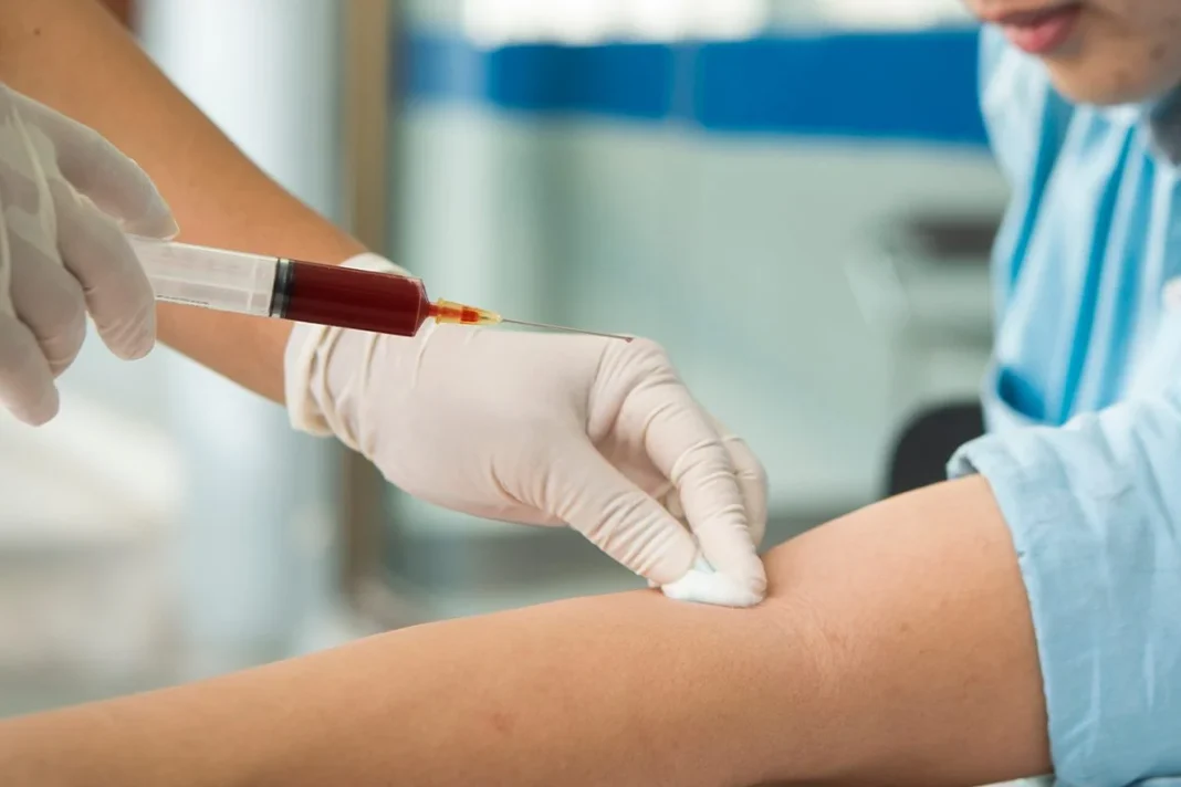 PRIMERAS PRUEBAS EN HUMANOS EN JAPÓN