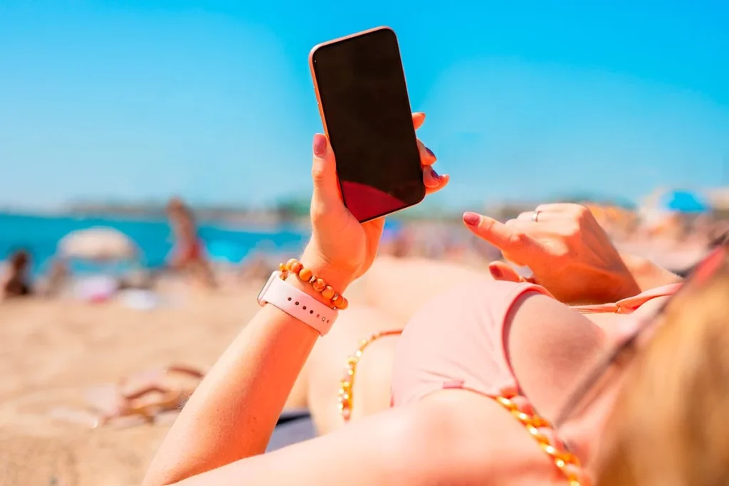 Viajar sin enredos: el ingenioso cable de Lidl que alivia la carga tecnológica del verano 60 ¿Por qué es importante reducir el número de cables al viajar?