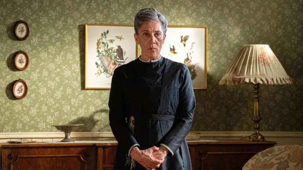 Petra impone sus reglas, pero el servicio tiene otros planes