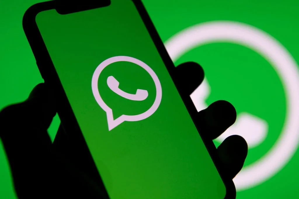 RESTRICCIÓN DE CHATS EN WHATSAPP