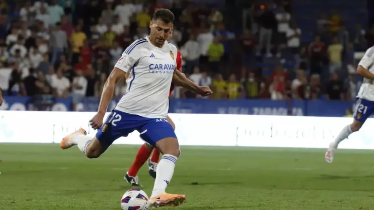 Rajadón de Sinan Bakis tras no jugar casi en su cesión: aviso al Real Zaragoza