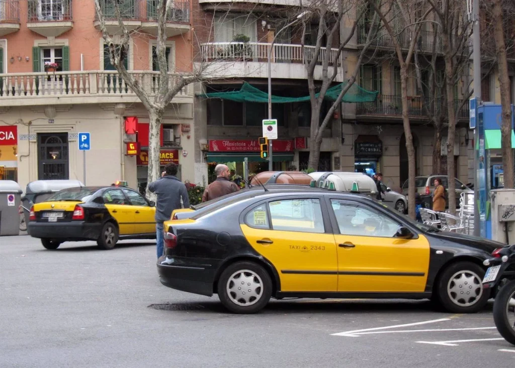 Regulación en juego: por qué el sector del taxi pide límites claros para las apps
