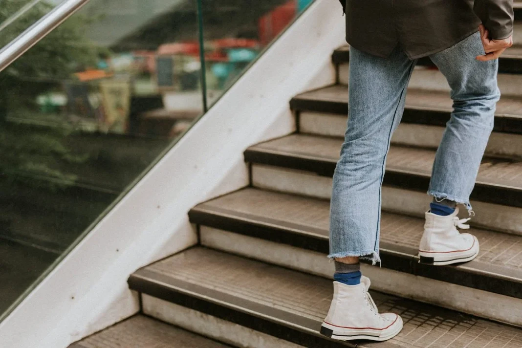 SUBIR ESCALERAS, UN EJERCICIO ACCESIBLE