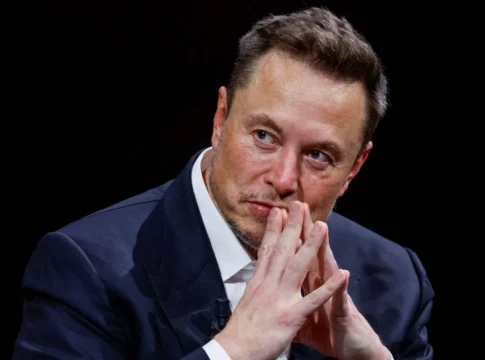 UN FINAL PARA LA TIERRA DIFERENTE A LA PREDICCIÓN DE ELON MUSK UN FINAL PARA LA TIERRA DIFERENTE A LA PREDICCIÓN DE ELON MUSK