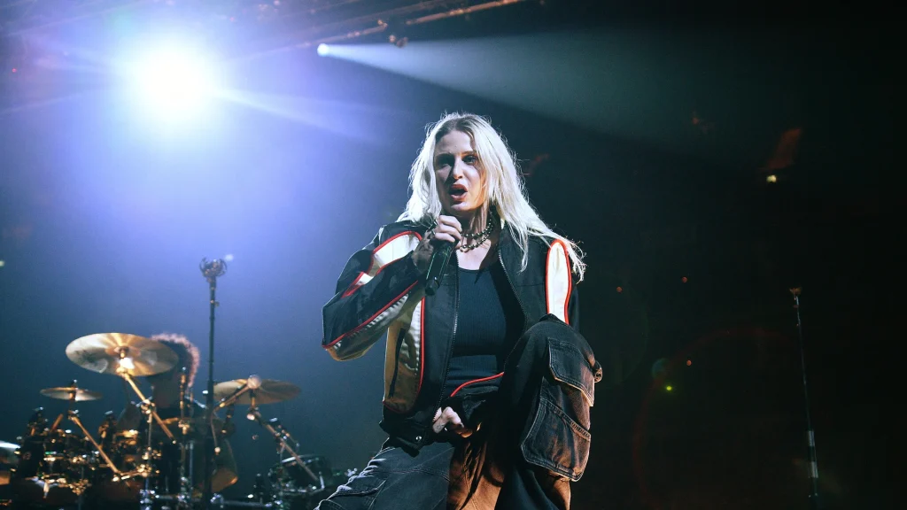 Emily Aarmstrong (Linkin Park)