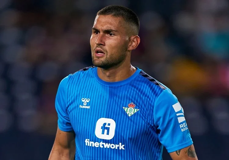 Fran Vieites Levante UD julián Calero Fuente: Real Betis