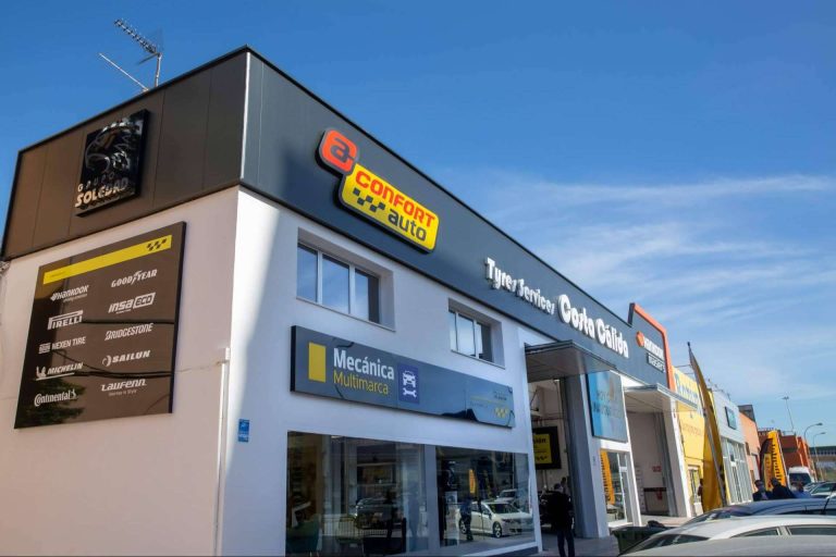 Confortauto consolida su liderazgo 'Mejor red de talleres valorada en Google' y 'Mejor servicio del año'