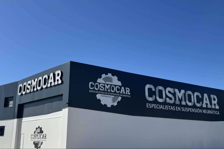 Más de medio millón de referencias en stock refuerzan el servicio post-venta de Cosmocar