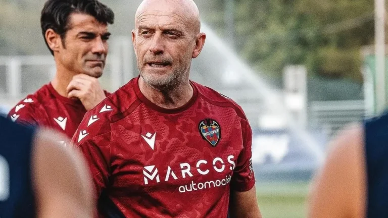 Julián Calero apunta el primer fichaje del Levante UD tras el ascenso: juega en el Betis