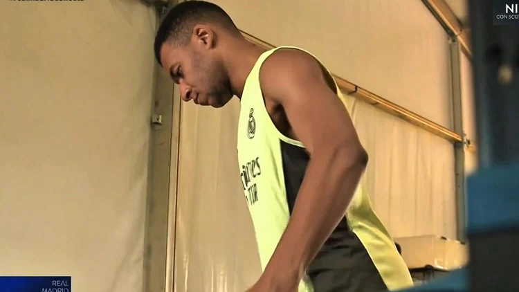 kylian mbappe gastroenteritis Fuente: Real Madrid