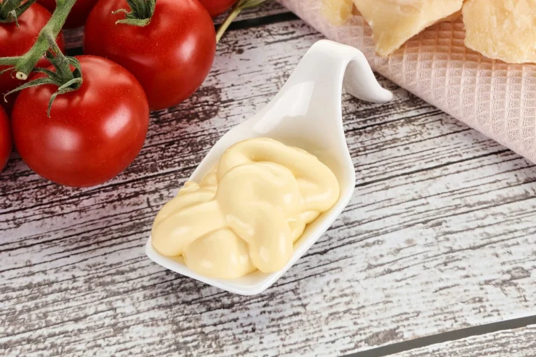 Te enseño a hacer mayonesa casera en 1 minuto y te aseguro que nunca más se te va a cortar con este truco