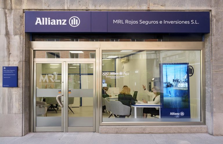 Allianz, primera aseguradora en implantar oficinas inteligentes en su red de agentes