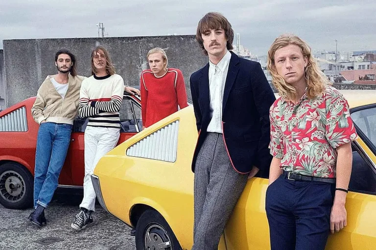 La fiesta de Parcels hace olvidar a Morrisey en las Noches del Botánico