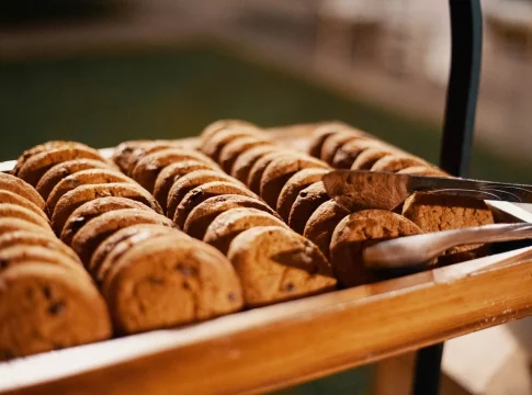 galletas Descubre las galletas de avena y plátano que no engordan: el snack saludable que te quita el antojo dulce sin remordimientos y con solo 2 ingredientes