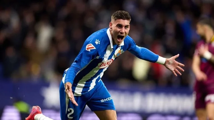 Roberto Fernández Borja Iglesias Betis Fuente: LaLiga