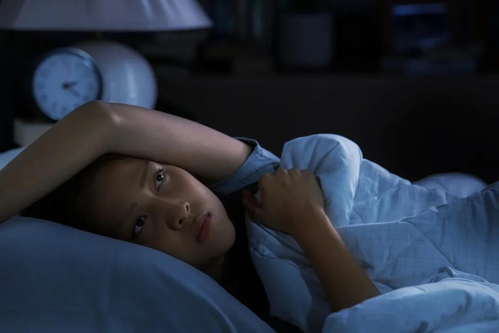 ¿CUÁNTAS VECES ES NORMAL DESPERTARSE POR LA NOCHE SEGÚN LA CIENCIA?