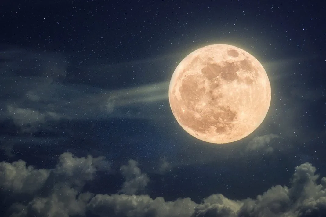 ¿SERÍA POSIBLE EXPLOTAR LOS RECURSOS DE LA LUNA?