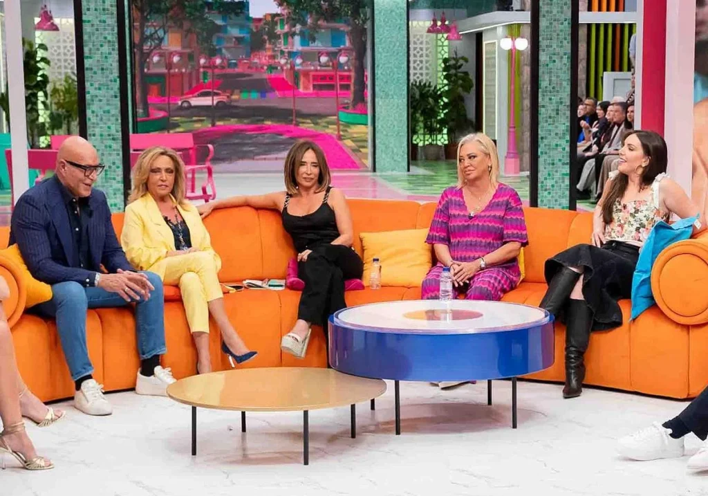 ‘La familia de la tele’: Una apuesta ambiciosa que no logró cuajar