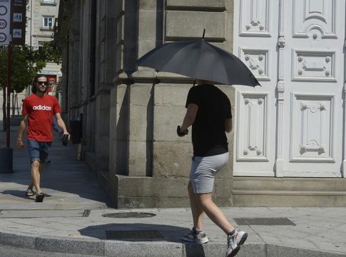 La AEMET pone a 7 comunidades autónomas en alerta por nivel naranja La AEMET pone a 7 comunidades autónomas en alerta por nivel naranja