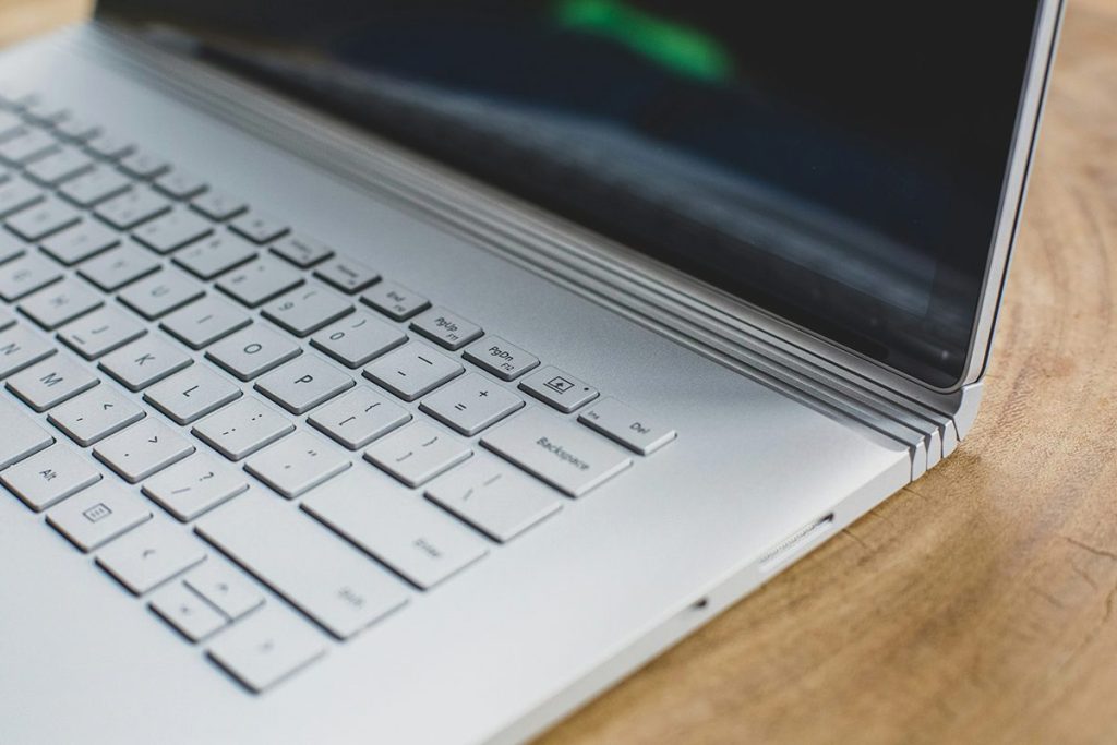 ACTUALIZACIONES COMPATIBLES CON WINDOWS