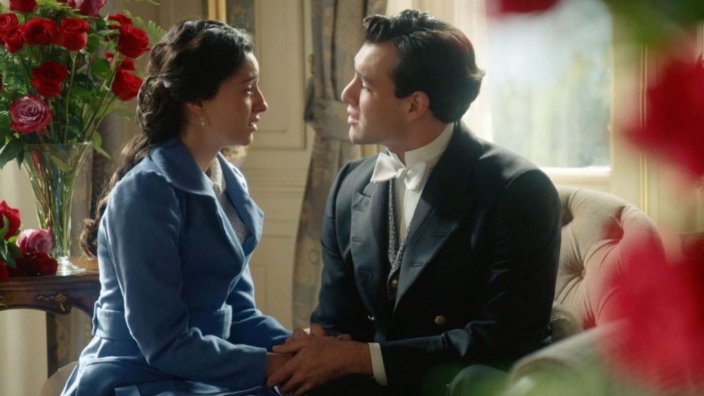 Ángela planta cara y decide su destino, mientras que Martina y Catalina siguen su disputa 