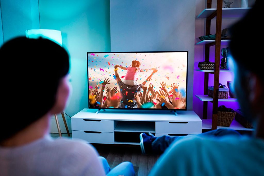 BORRA LAS APPS QUE NO USES Y ELIMINA LA MEMORIA CACHÉ DE FIRE TV