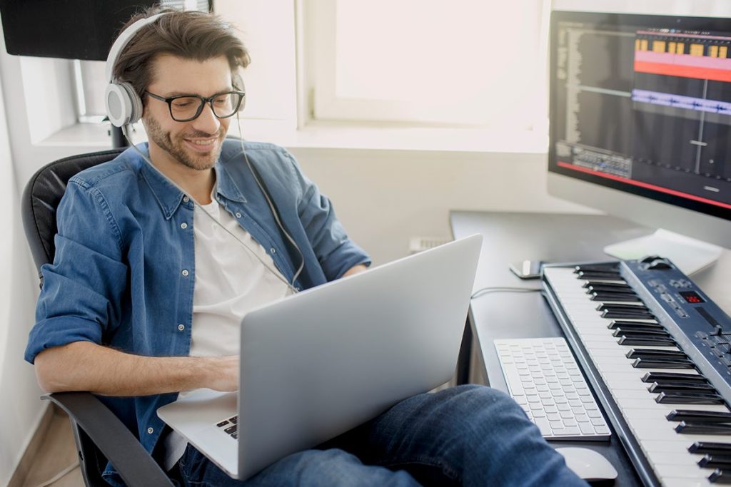 CREA MÚSICA CON IA GRACIAS A UDIO