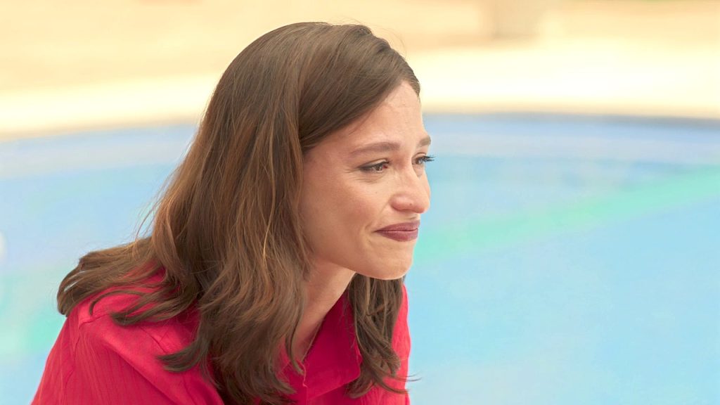 Celos, chantajes y un enemigo que observa