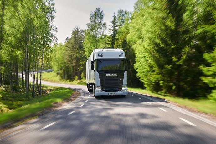 Cómo y cuándo solicitar los 2.000 euros